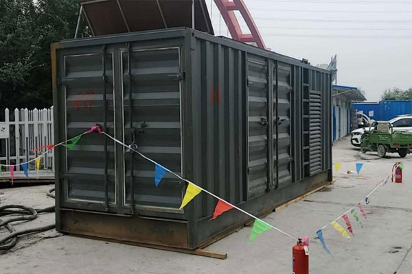 义乌发电机租赁空气滤清器多久更换一次？