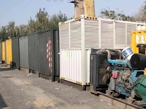 义乌200KW柴油发电机机组每小时油耗是多少?